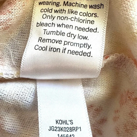 NWT SO Juniors Pullover Square Neck Terry Cloth Smocked Peplum Floral Tank Large - Picture 12 of 12